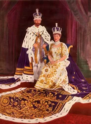 Leurs Majestés le roi George V et la reine Mary en robes de couronnement, 1911, 1951
