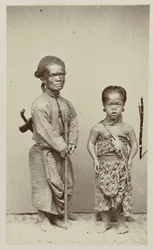 Portrait de deux petites personnes