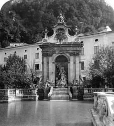 Pferdeschwemme, Salzbourg, Autriche, c1900