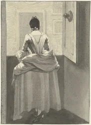 Femme debout devant une porte