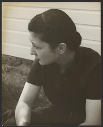 [Mme Julian Levi]