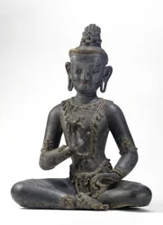 Bodhisattva de style népalais-chinois (laque, tissu, traces de peinture bleue, dorée et verte et feuille d