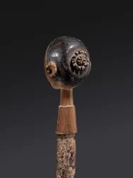 Couteau (acier et bois)