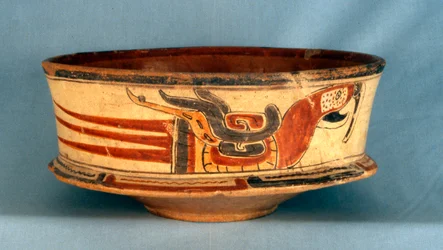 Vase funéraire trouvé dans la tombe 5 de Balamku, période classique ancienne (300-600 AD)