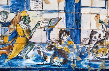 Leçon de musique, avec des chats et des souris anthropomorphes, azulejos, jardins du Palais du Marquis de Fronteira