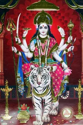 Image de la déesse hindoue Durga sur un tigre.