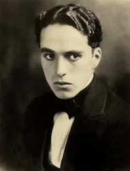 Portrait de Charlie Chaplin, vers 1918
