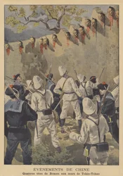 La Rébellion des Boxers : les têtes décapitées de quatorze Boxers exposées sur les murs de Tchio-Tchao