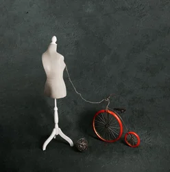 Mannequin « Red Bicycle »