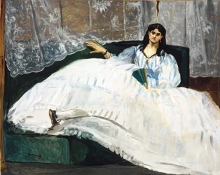 Femme avec un éventail